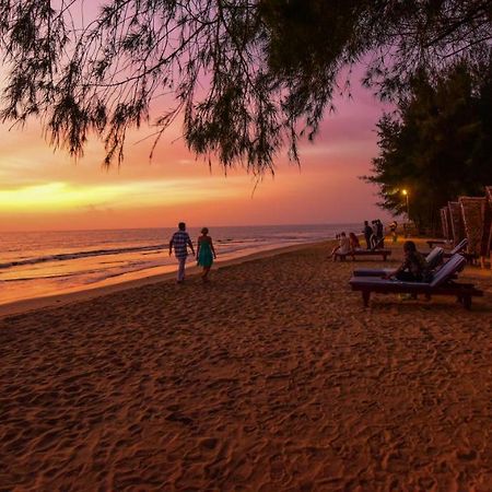 The Nattika Beach Resort Thrissur Bagian luar foto