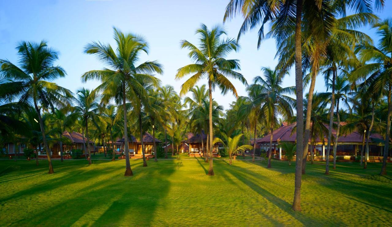 The Nattika Beach Resort Thrissur Bagian luar foto
