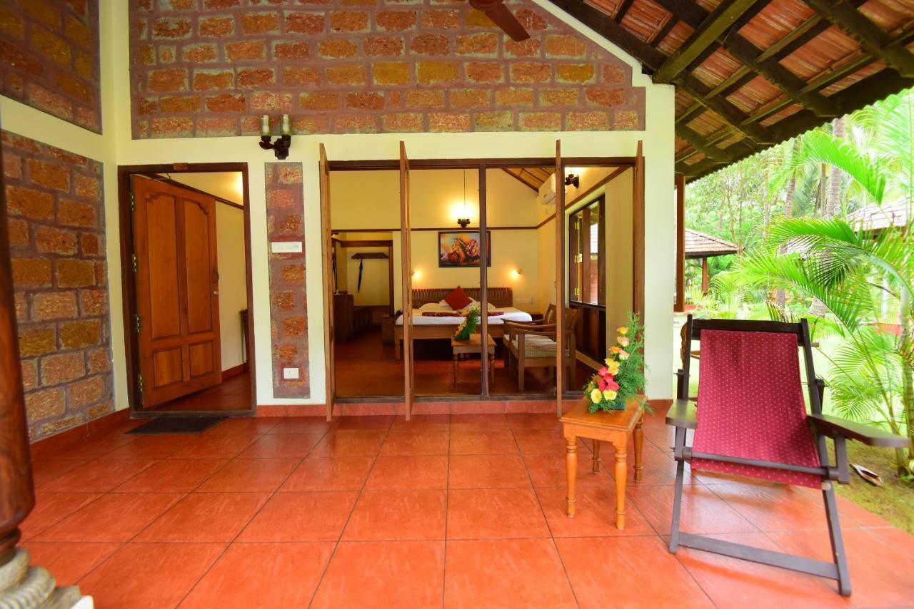 The Nattika Beach Resort Thrissur Bagian luar foto